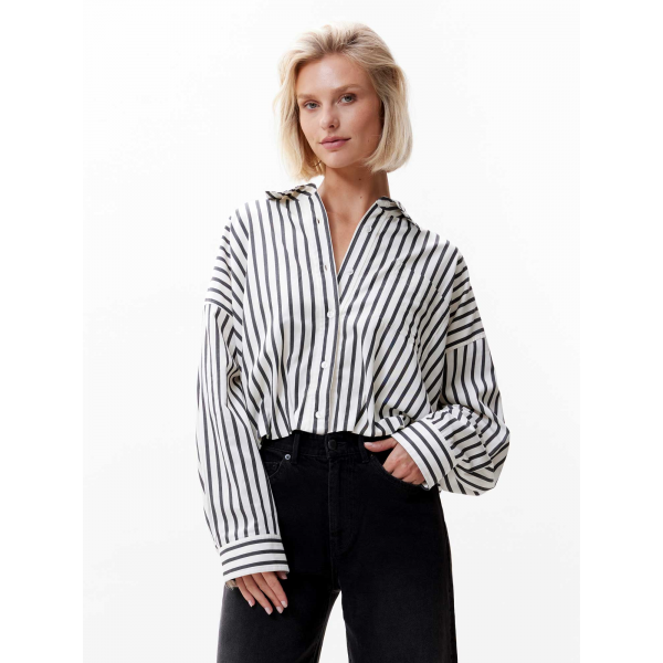 Catwalk Junkie cropped blouse