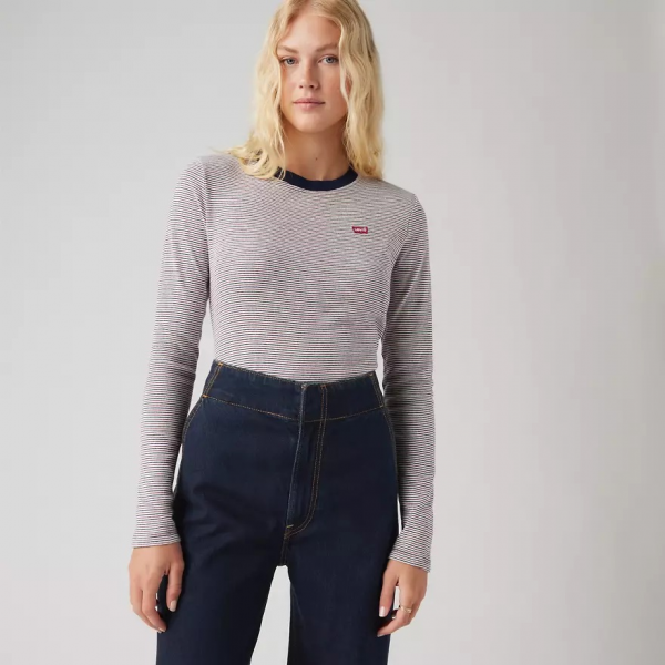 Levi's® essential housemark ls