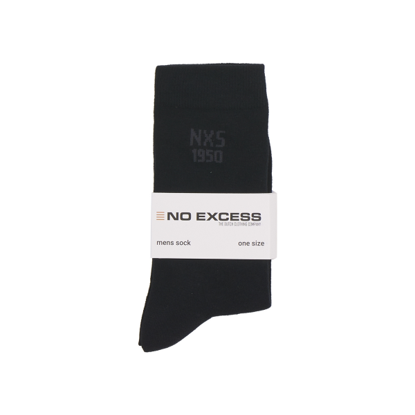 No Excess solid socks